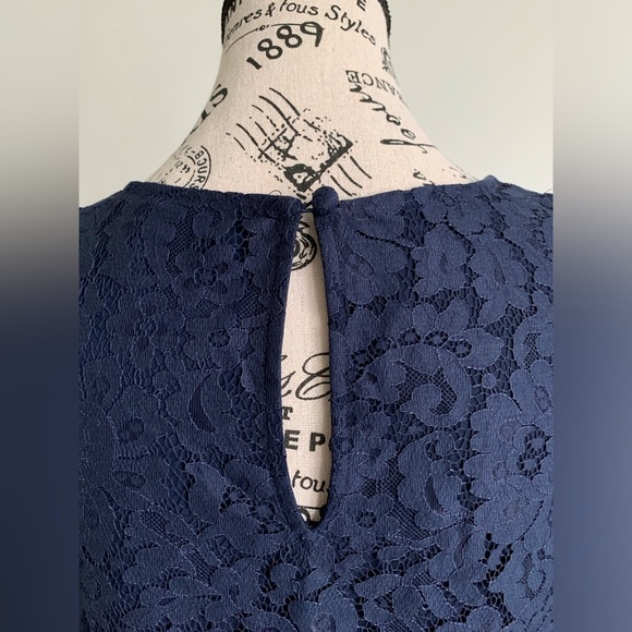 Joie Navy Blouse with Lace over lay with Bell Sleeve SZ: US S - Picture 4 of 7